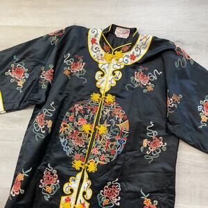 Vintage Bai hua Silk Rayon Blend Kimono Jacket w Frog Buttons Embroidered Med